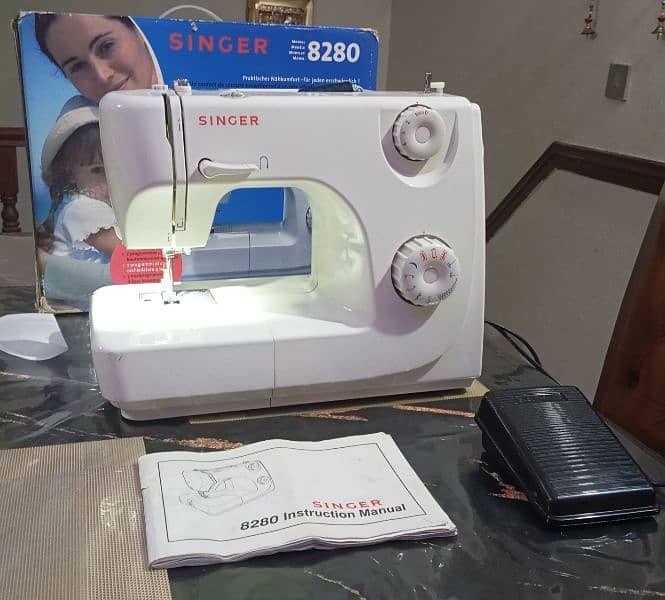 singer sewing machine for sale 0