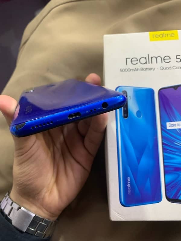 realme 5 2