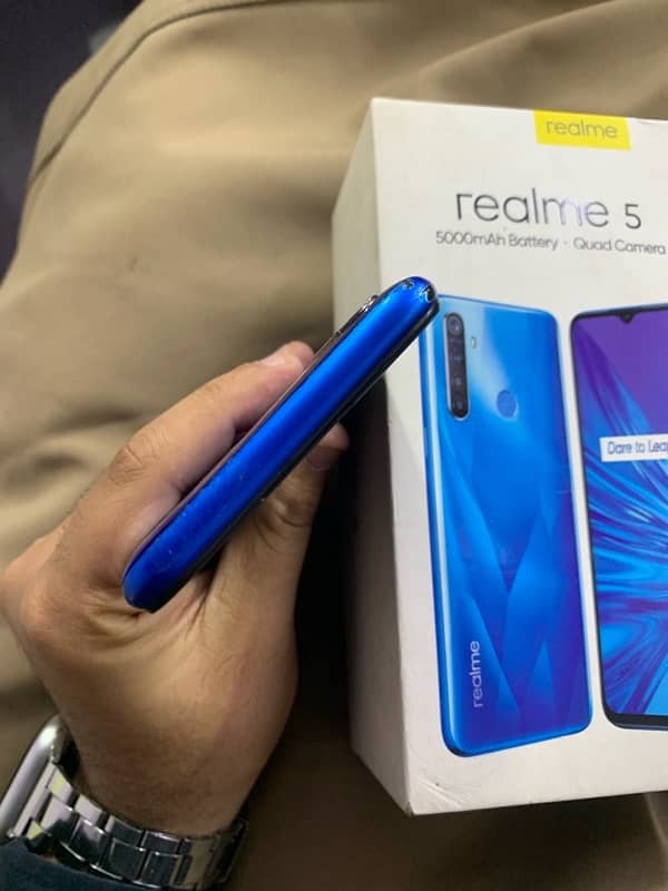 realme 5 3