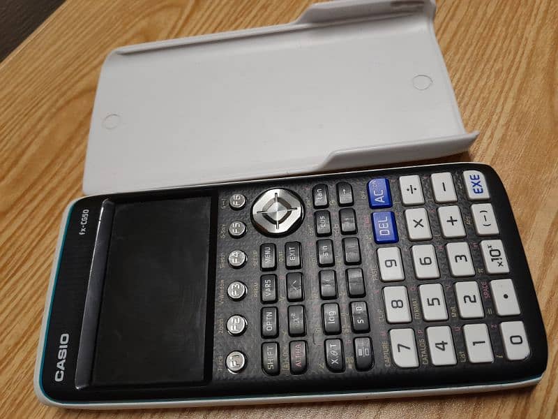 Casio fx-cg50 financial/graphical calculator (price negotiable) 2