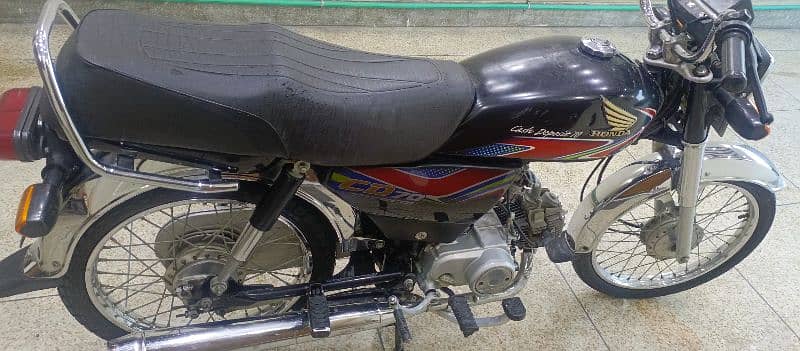 CD 70 2018 model condition 10 by 10 bike bilkul new hai 0