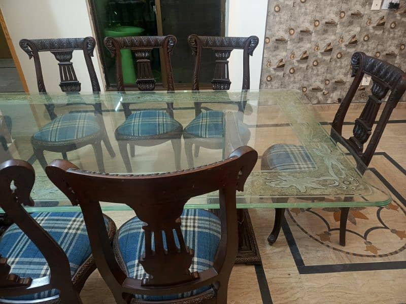 Six Seater Glass Top Dining Table in Excellent Condition For Sale 0