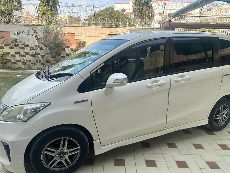 Honda Freed 2017 12