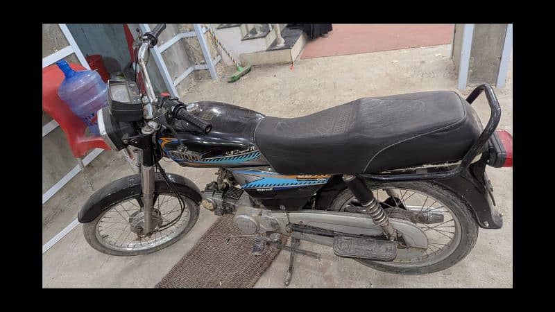 unique 70 cc 10 by 9 condition 3