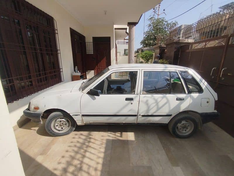 Suzuki Khyber 1993 4