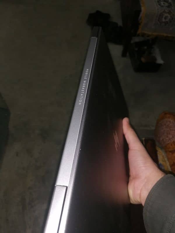 HP zbook 3