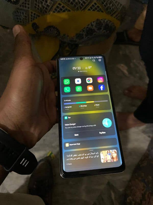 Infinix Hot 40 pro 2