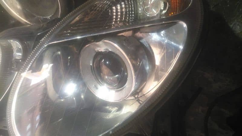 Mercedes head lights 5