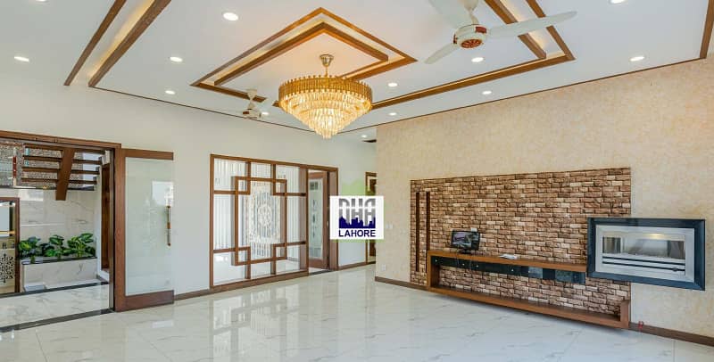 1 Kanal House for Rent in DHA Lahore Phase 7 Facing park 11