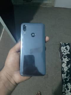 Moto e6 plus