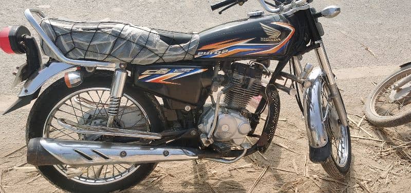 Honda Cg 125 2019 Model Bilkul saaf condition hy 0