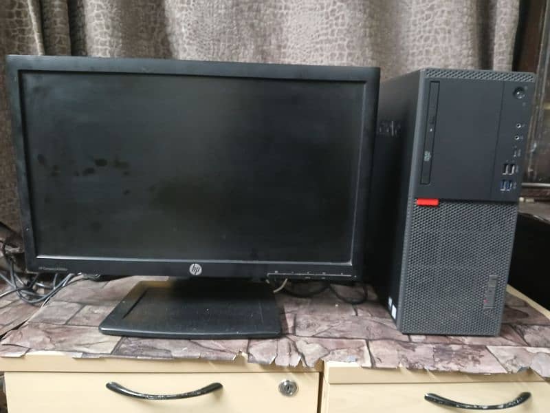 Lenovo mid range gaming pc 0