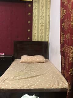 Single bed with sidetable for sale