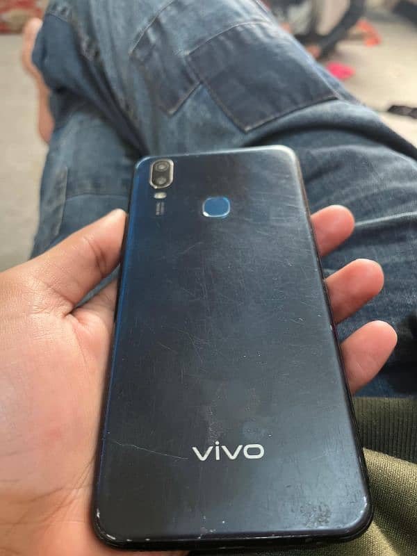 vivo y11 3gb/32 1