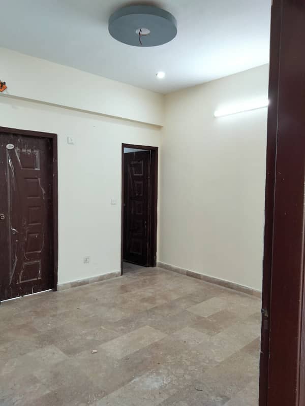 North town Phase#1 Comm 1 3 bed DD flat available for rent 13