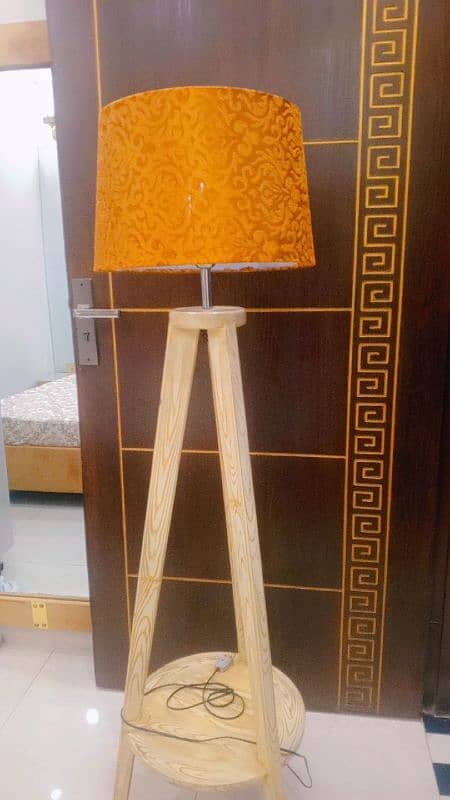 Floor Stand Lamp 1