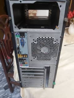 gigabyte ka PC core i3 2gb ram 160 HD