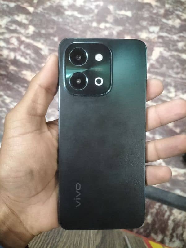 Vivo y28 Complete box What'sapp 03324997211 5