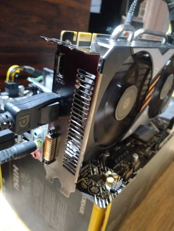 Zotac GTX 960 4GB 10/10 Condition Outclass 9