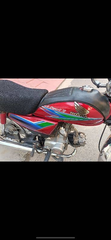 honda 70 in mint condition  +92 322 4993879 3