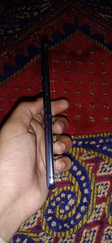 1 plus 7t 10/10condition 1