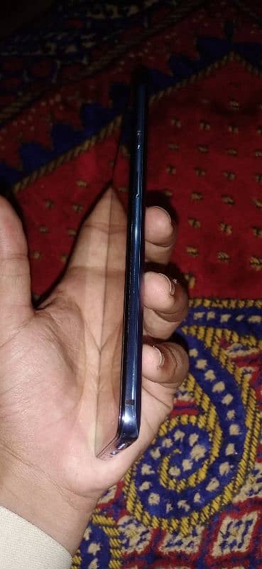 1 plus 7t 10/10condition 3