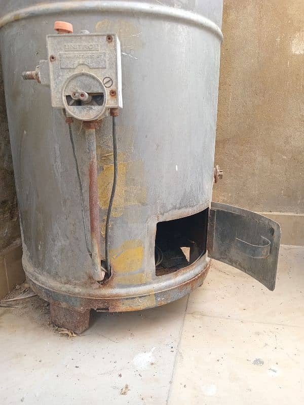 Samsun Original Gas Geyser for sale. 3