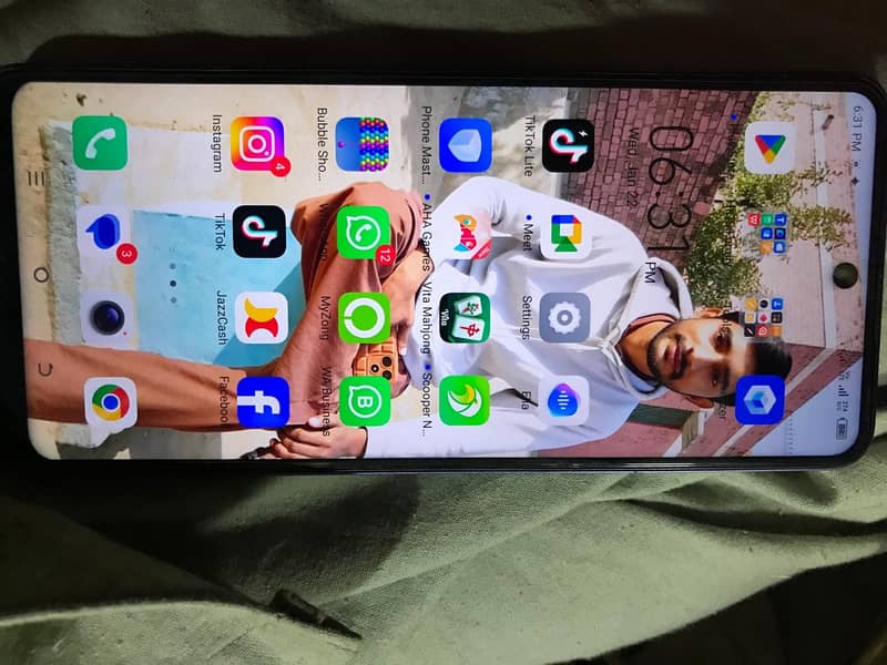 Tecno spark 10 pro all ok  no Delivery 6