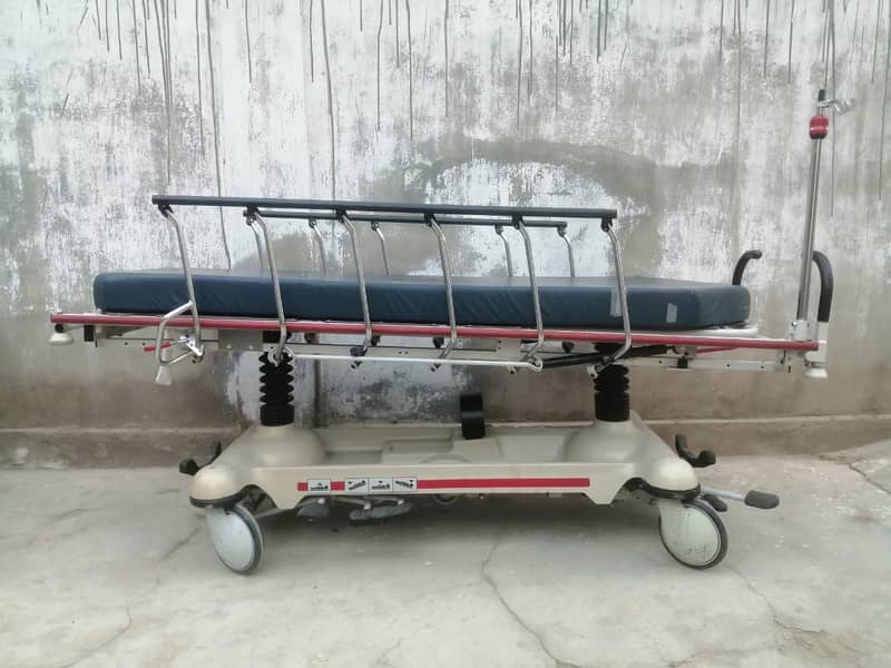 Imported patient stretchers trollys MRI /Cram competible best quality 5