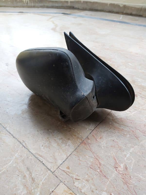 Cultus Right Side Mirror. . . Genuine 1