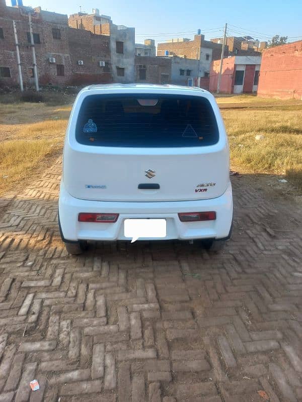 Suzuki Alto 2022 5