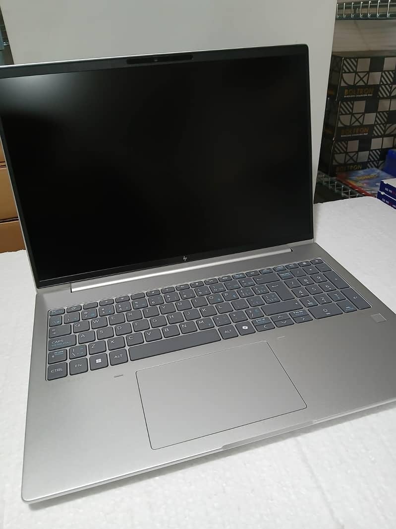 HP EliteBook 660 16" G11 Notebook PC Laptop For Sale 2