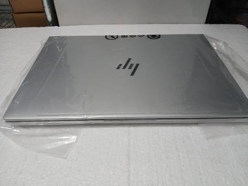 HP EliteBook 660 16" G11 Notebook PC Laptop For Sale 4