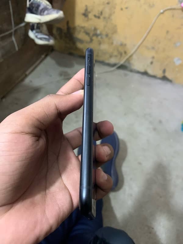 Iphone XR Non pta JV 128 gb 91% battery health 10/10 condition 1