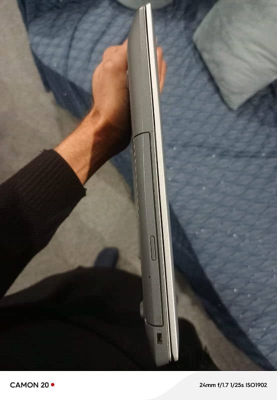 Lenovo Laptop 1