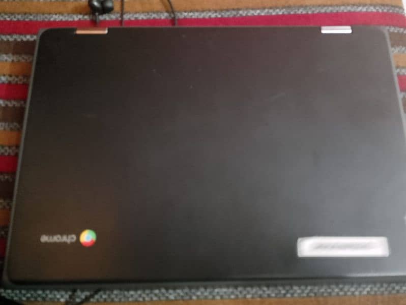 Lenovo | ChromeBook 300E | 4GB RAM | 32GB Storage 4