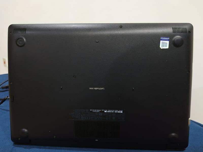 Dell Latitude 3590 core i5 7th gen 7