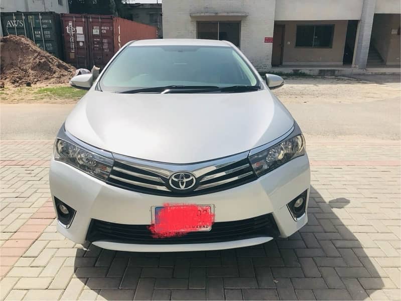 Toyota Corolla Altis 2016 1