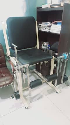 Quadriceps chair in good condition