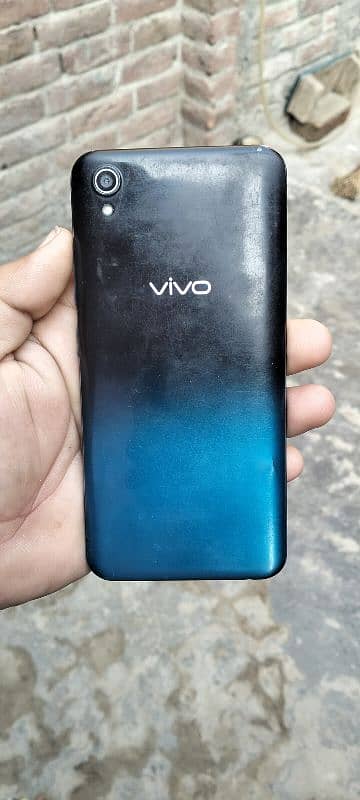 Vivo 1823 1