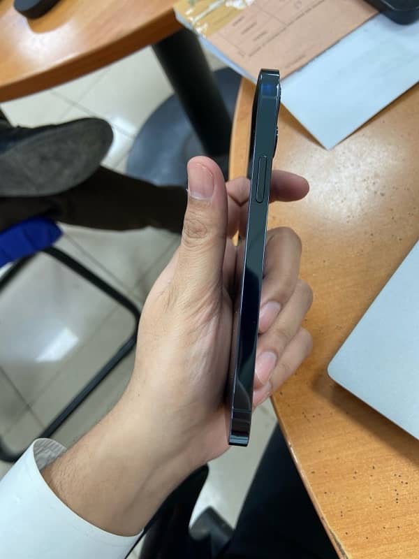 iPhone 12 pro Non PTA 5