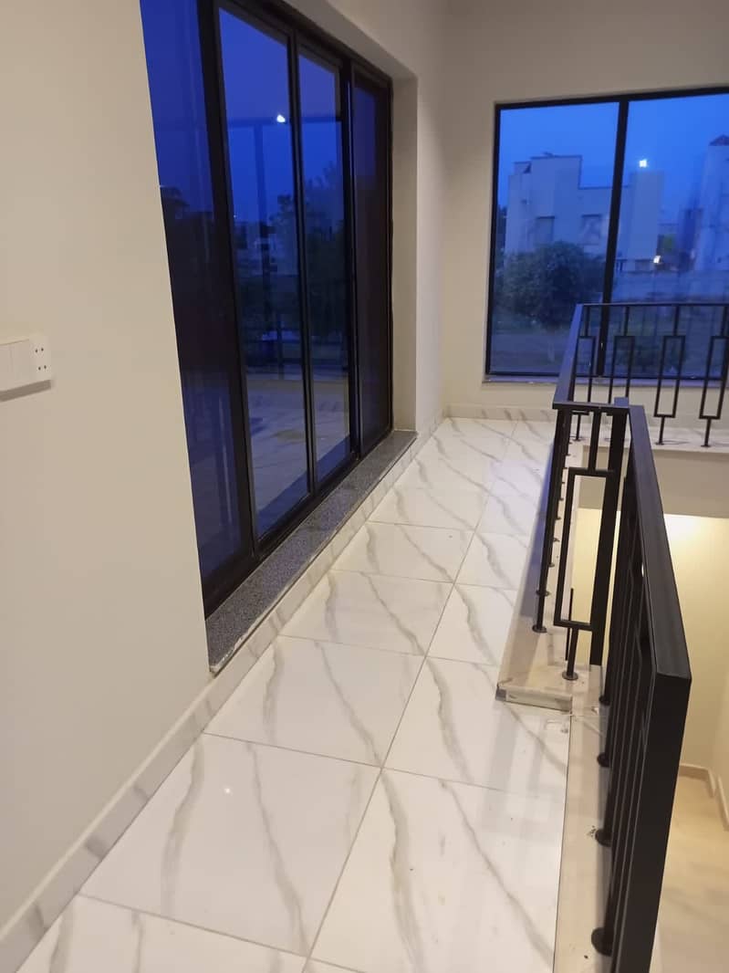 Independent 1 kanal Upper Portion for Rent in Fazaia Housing Scheme Phase 1 10