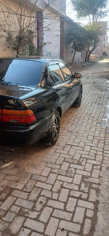 Toyota Corolla XE 1998 13