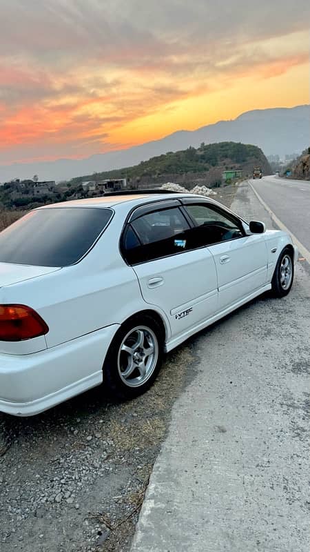 Honda Civic VTi Oriel 2000 2