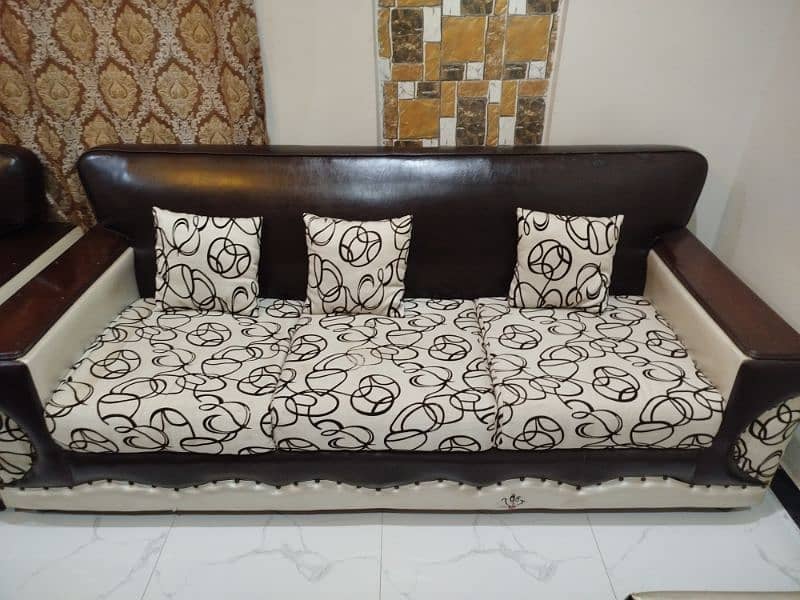 8 seater sofa 0