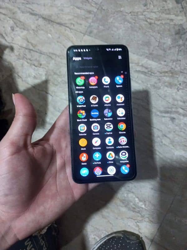 Vivo V21 5g (8+4/128) 4