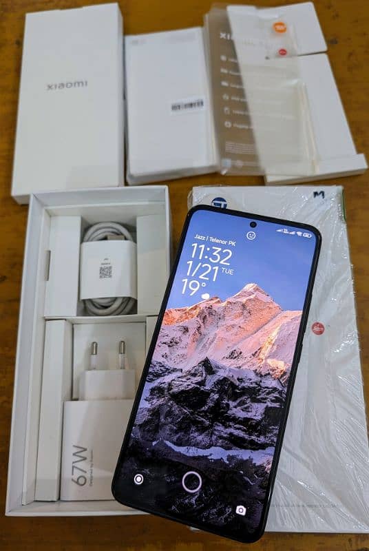 Xiaomi 13T (12gb 256gb) Complete Box 6