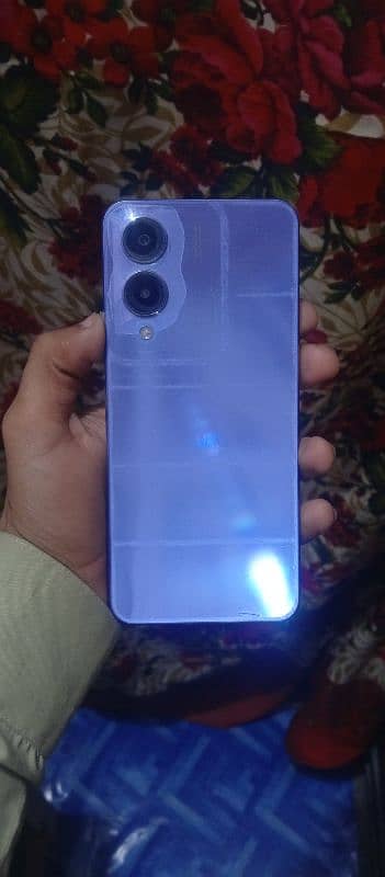 vivo y17s 3