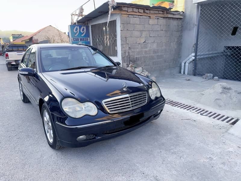 Mercedes C Class 2001 3