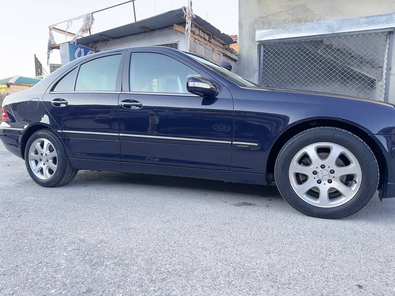 Mercedes C Class 2001 5